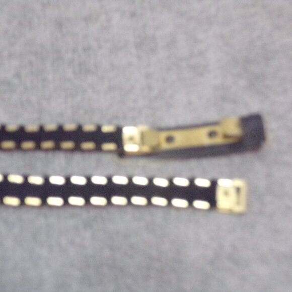 Vintage Metal Scale Stretchy Expandable Belt Gold 25" Long - Picture 2 of 2